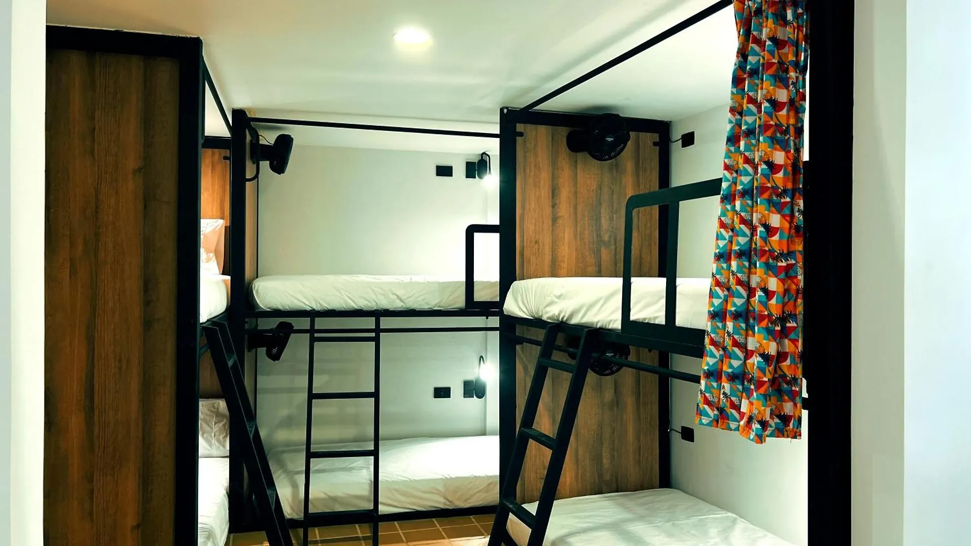 Hotel Casa Baluarte Cartagena  Hostel